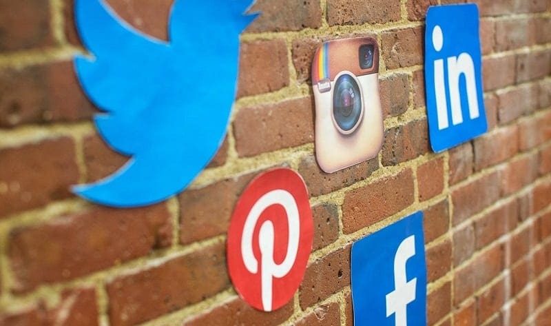 Use social media marketing to generate ecommerce traffic